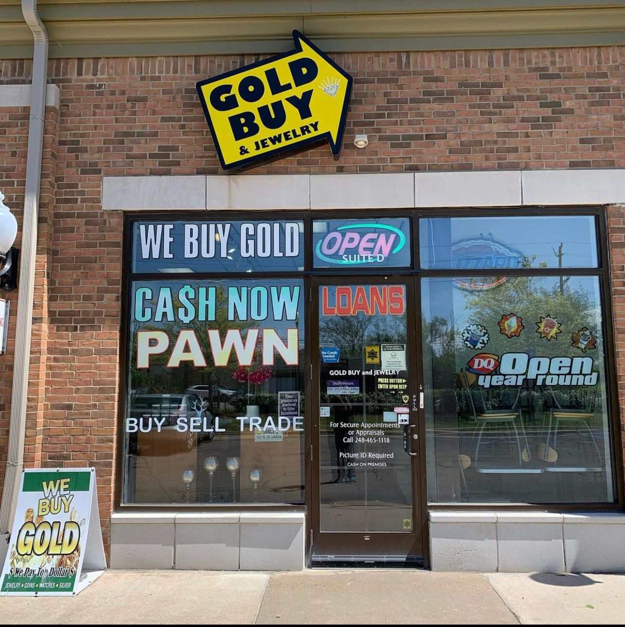 gold-buy-pawn store